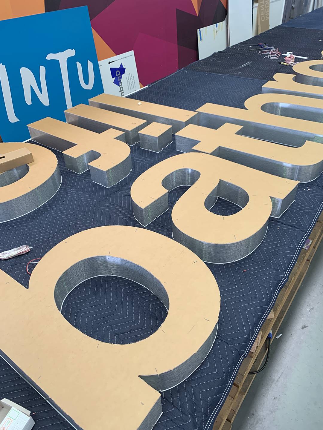 bathroom life fabricated letters