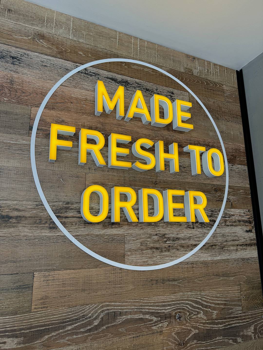 Carl's Jr