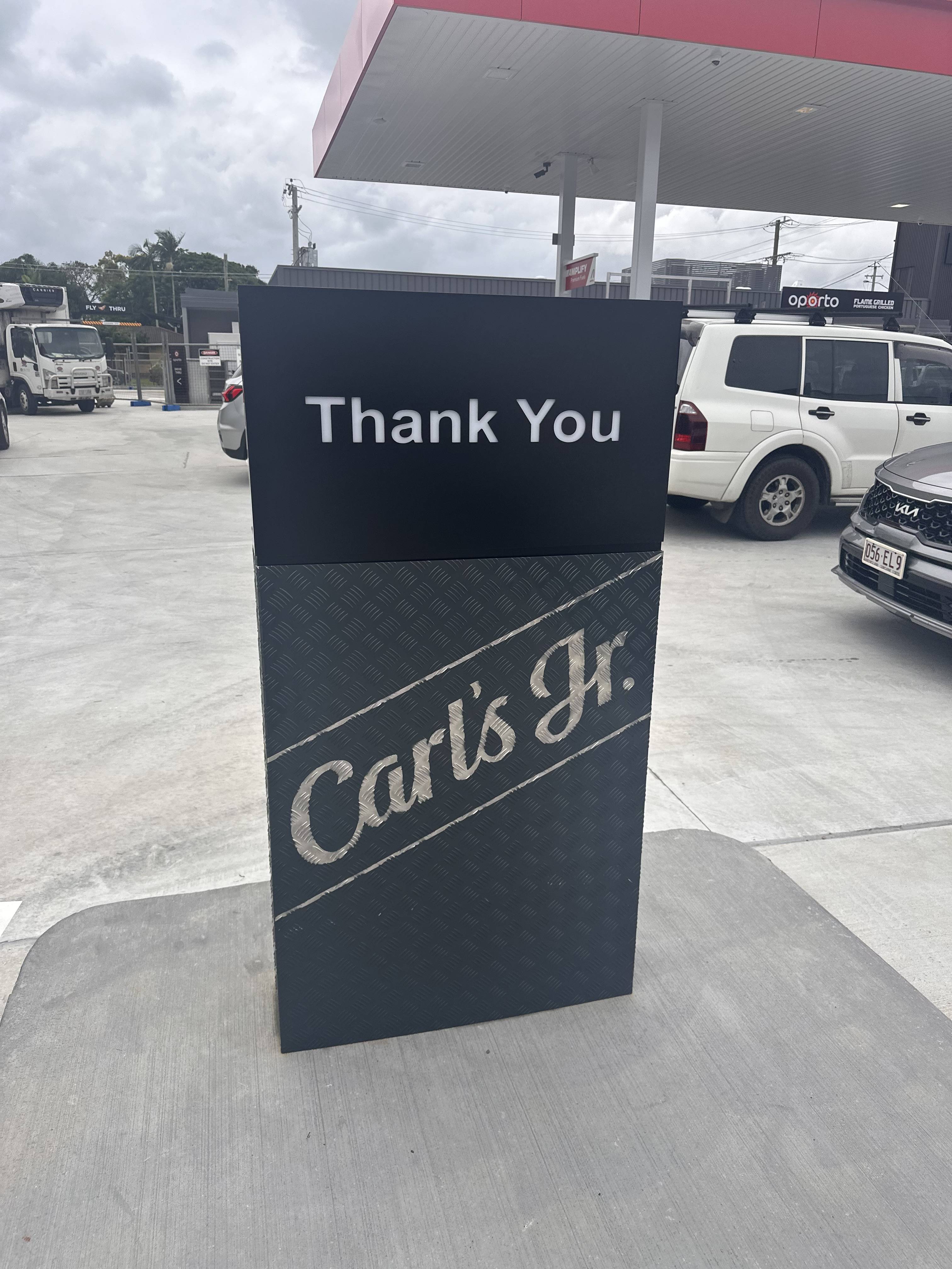 Carl's Jr Morayfield Signage